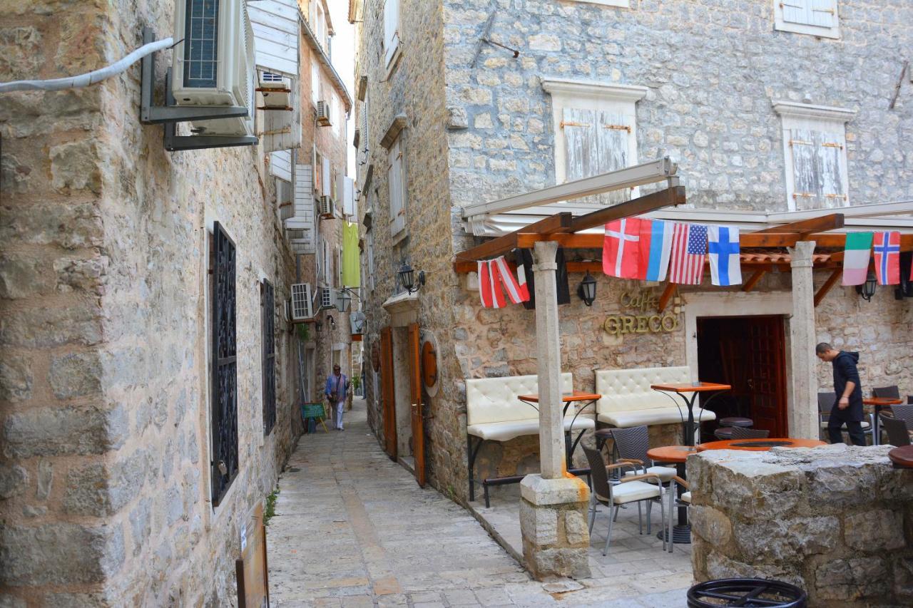 Montenegro Backpackers Home Budva Eksteriør billede