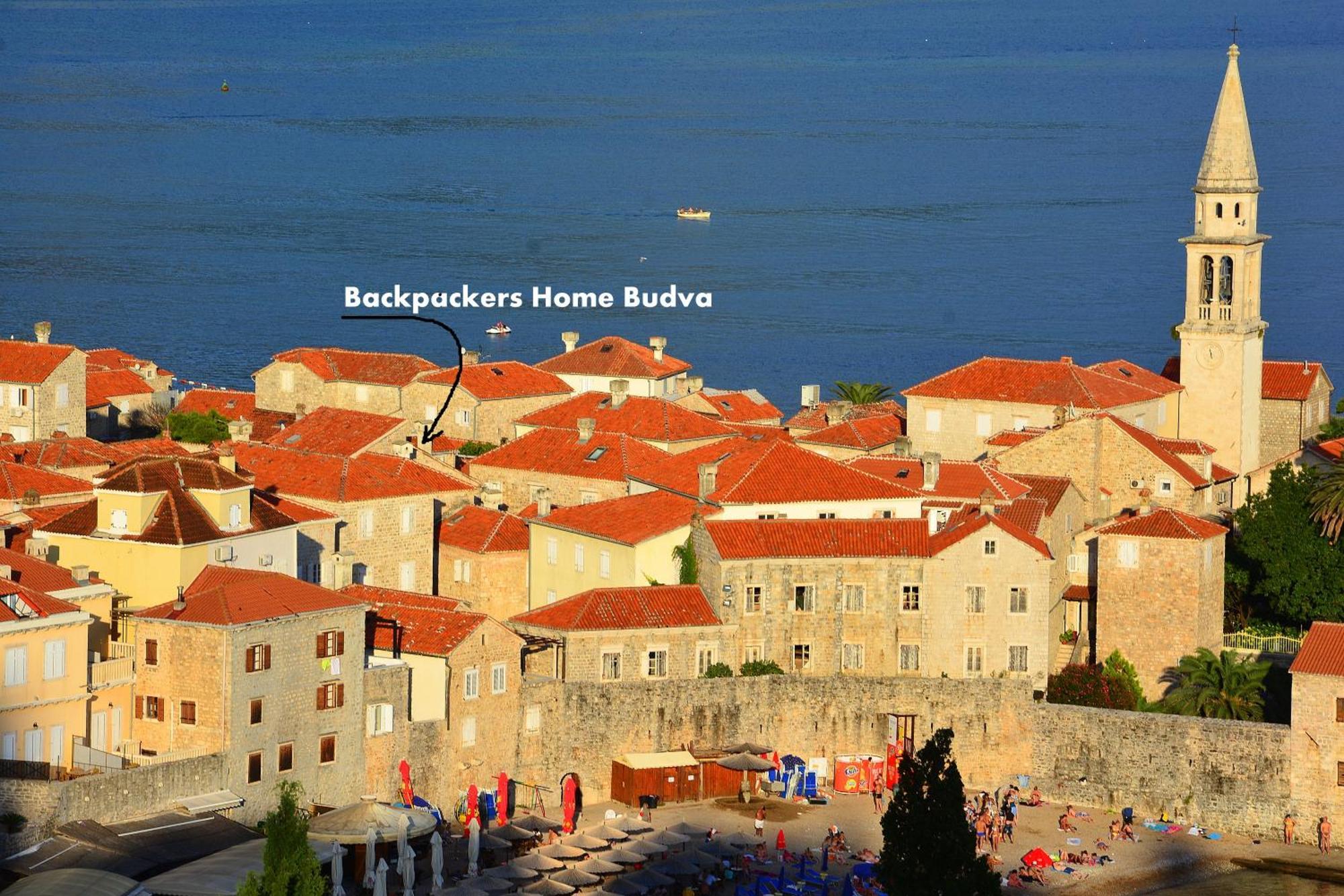 Montenegro Backpackers Home Budva Eksteriør billede