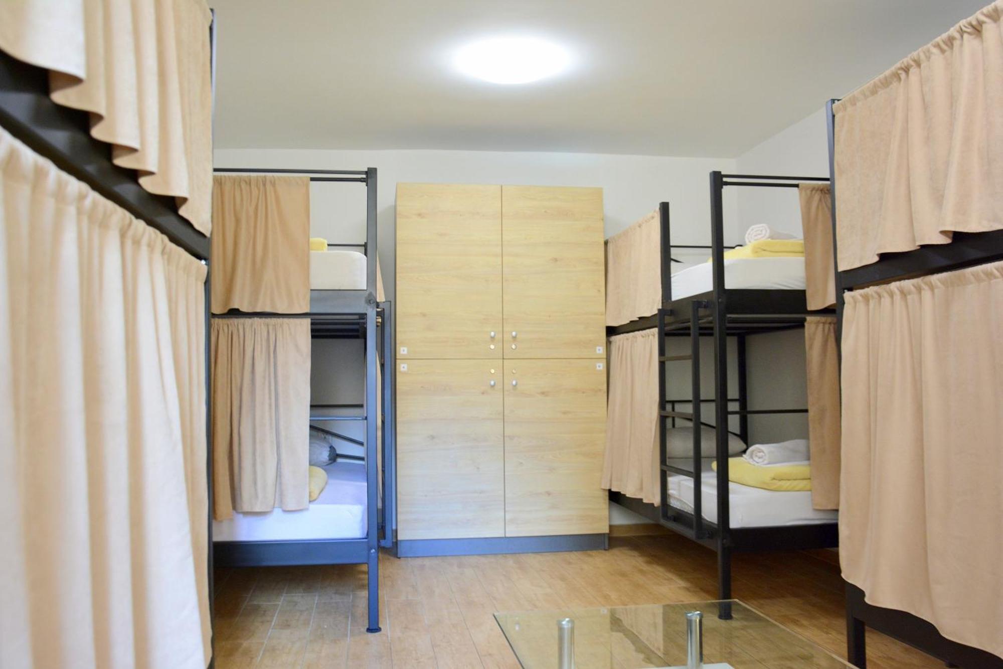 Montenegro Backpackers Home Budva Eksteriør billede